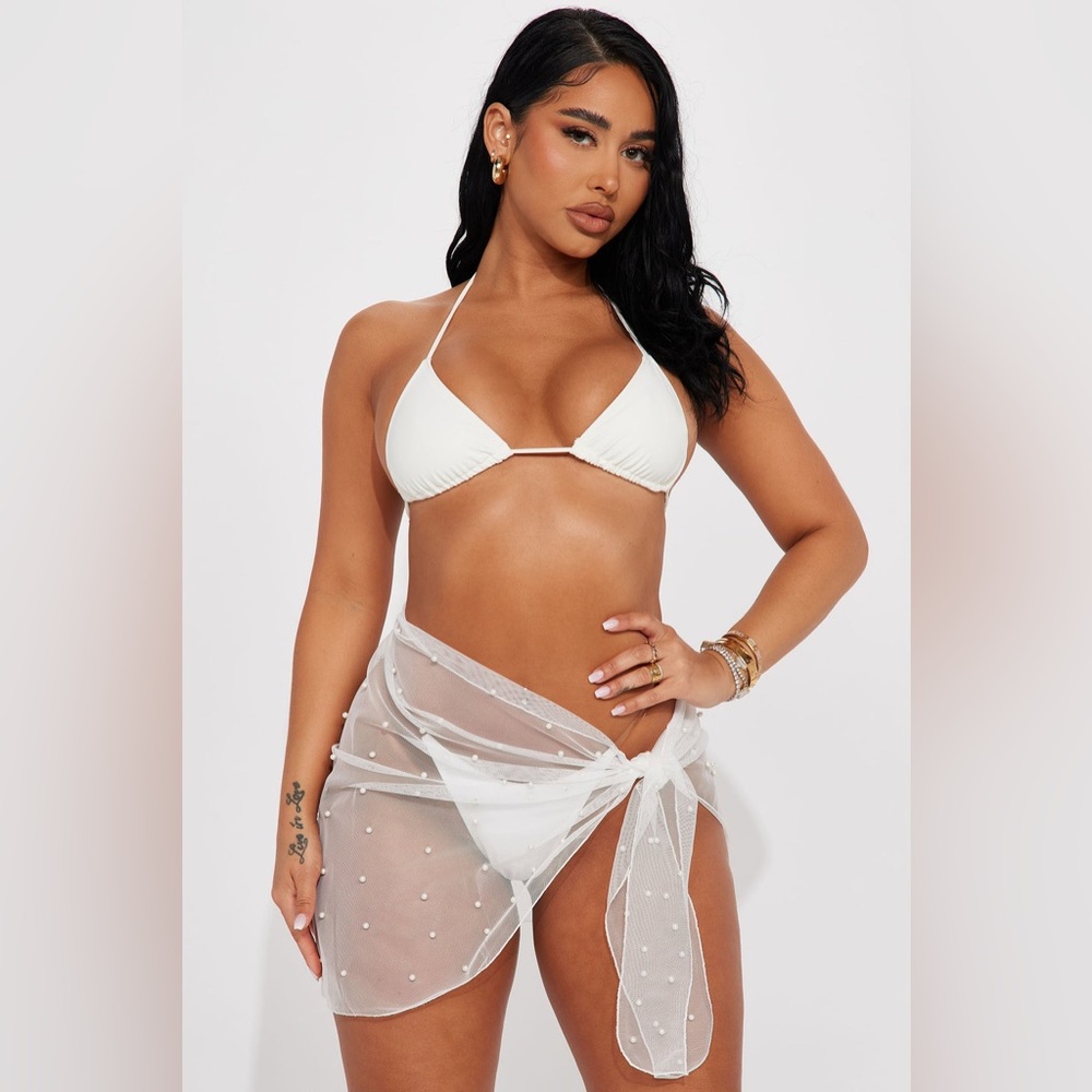 Elegant Pearl Swimsuit Cover Up